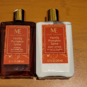 Impressions Vanilla Pumpkin Spice Bath & Shower Gel and Body Lotion Set